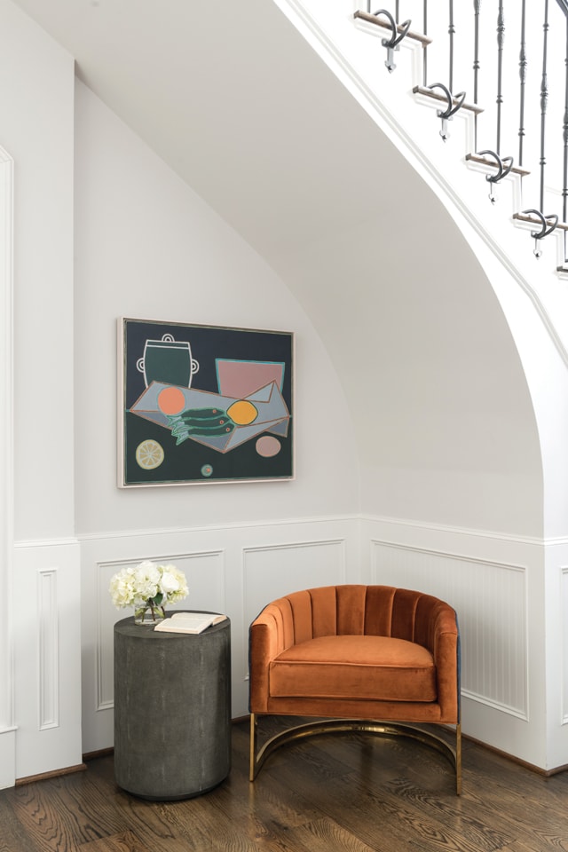 Hallway design by Laura Umansky